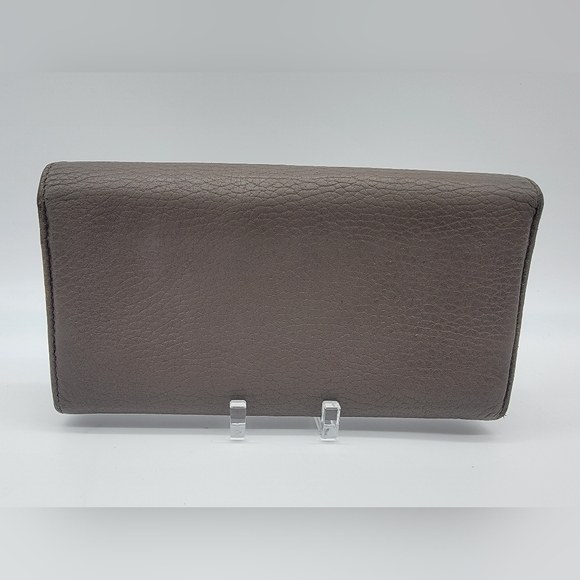 Authentic Preowned Gucci Bifold Wallet - Picture 2 of 14